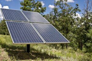 Solar Panel Installation: Ground Mounted or Roof Mounted?